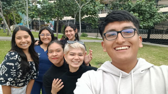  Proceso de creación del programa Reto de Profesionales. Foto: cortesía de Anthony de la Cruz 