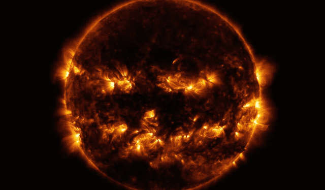  Para lograr la imagen, se combinaron dos conjuntos de longitudes de onda ultravioleta. Foto: NASA 