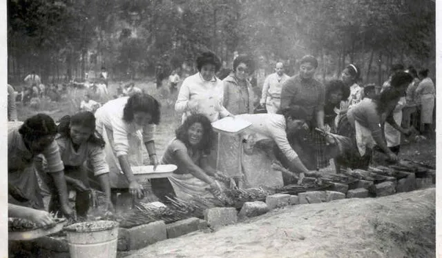 En Caja de Agua era común que los vecinos de San Juan de Lurigancho se unan para pasar un día de relajo en el Bosque de Caja de Agua. Foto: Julio Abanto   