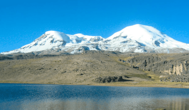 El volcán Coropuna se ubica en la región Arequipa. Foto: IPerú   