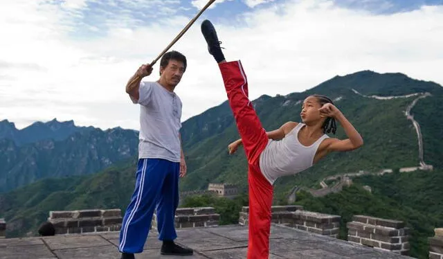Jackie Chan protagonizó junto a Jaden Smith la versión de 2010 de ‘Karate Kid’. Foto: Columbia Pictures 