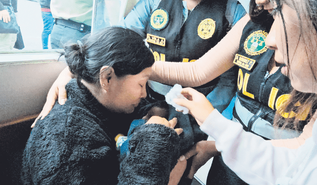  Encuentro. Madre pudo tener a su bebé en sus brazos. Foto: difusión    