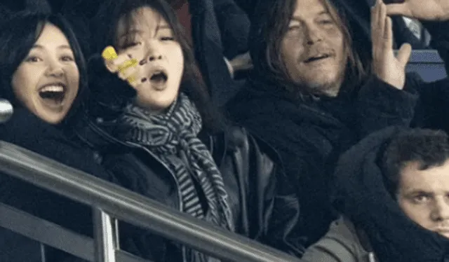  Lisa y el actor Norman Reedus en el partido del PSG. Foto: Gettyimages   