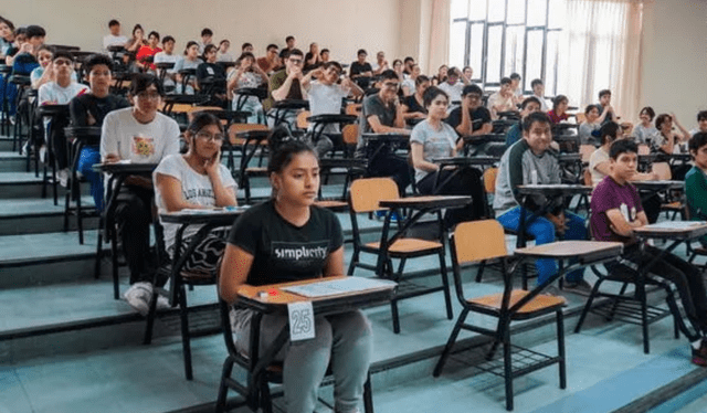  Miles de estudiantes rindieron la prueba de ingreso de la UNMSM el último 2 y 3 de diciembre. Foto: Facebook/UNMSM   