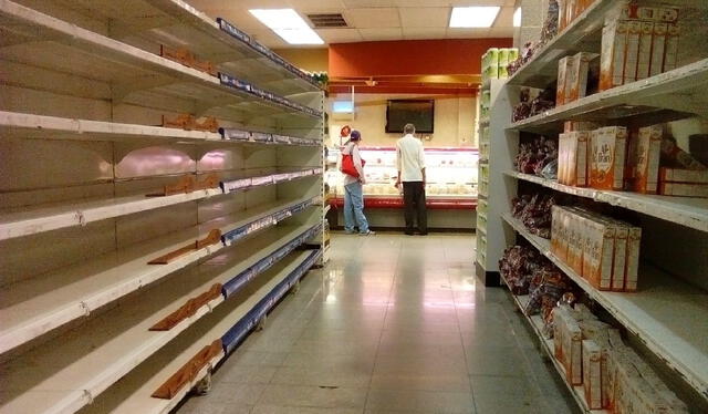  Venezuela tuvo épocas de escasez de alimentos y medicamentos en el gobierno de Nicolás Maduro. Foto: CNN<br><br>    