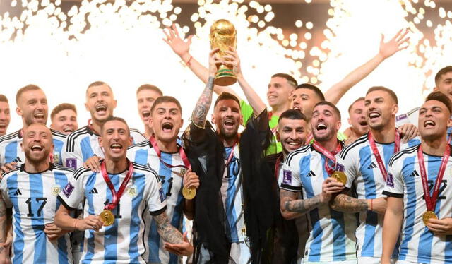 La selección argentina ganó el Mundial de Qatar 2022 tras vencer 4 a 2 a Francia por penales. Foto: EFE   