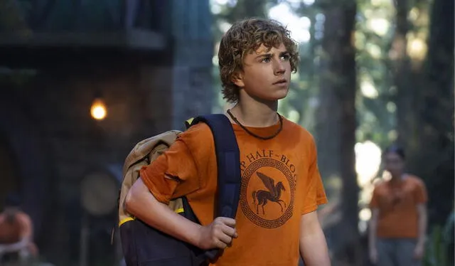  'Percy Jackson y los dioses del Olimpo': serie de Disney Plus ya no sigue con el actor Logan Lerman como Percy. Foto: captura Disney Plus    