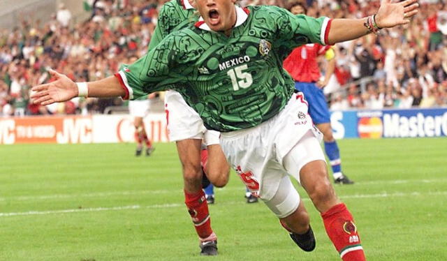 Camiseta de México 1998. Foto: AFP   