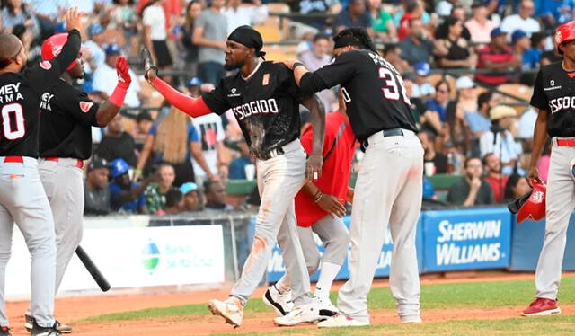 Los Leones del Escogido vencieron en el último duelo contra Licey por 12-8. Foto: LIDOM   