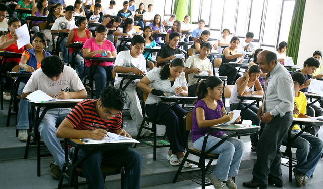 Examen de ingreso de la UNI. Foto: Andina  