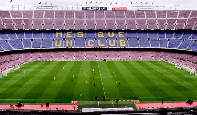 El Camp Nou es uno de los estadios de fútbol más grandes del mundo. Foto: AFP   