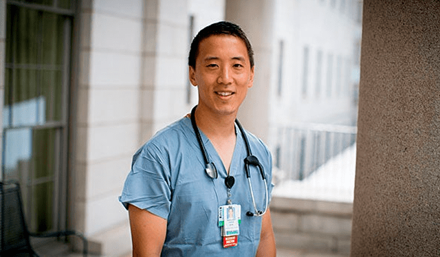 Jonny Kim estudió Medicina en Harvard antes de convertirse en astronauta. Foto: Instagram/Jonny Kim   