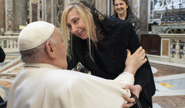 Karina Milei, hermana de Javier Milei, también se encontró con el papa Francisco. Foto: AFP