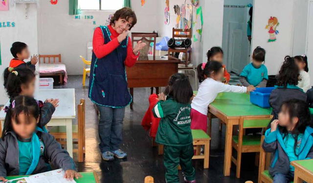  El sueldo de los auxiliares de educación aumentará. Foto: Andina    