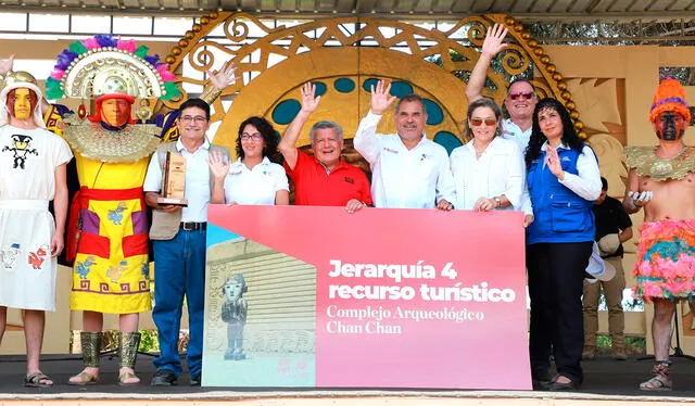 En la ceremonia estuvieron presentes los ministros de Comercio Exterior y Turismo y de Cultura, así como el gobernador regional de La Libertad. Foto: Mincetur.   