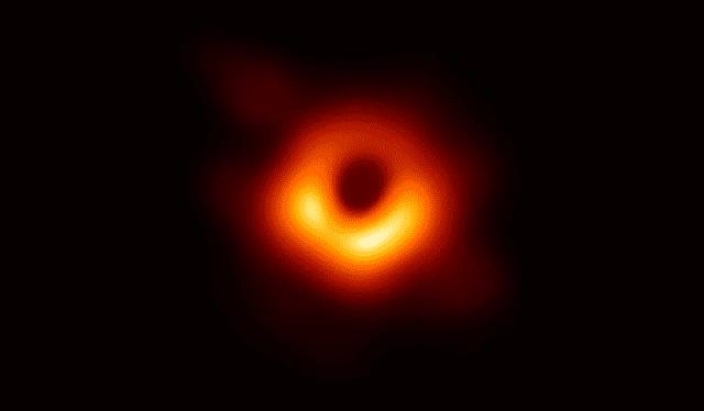 La primera imagen de un agujero negro capturado por el Event Horizon Telescope. Foto: Event Horizon Telescope 