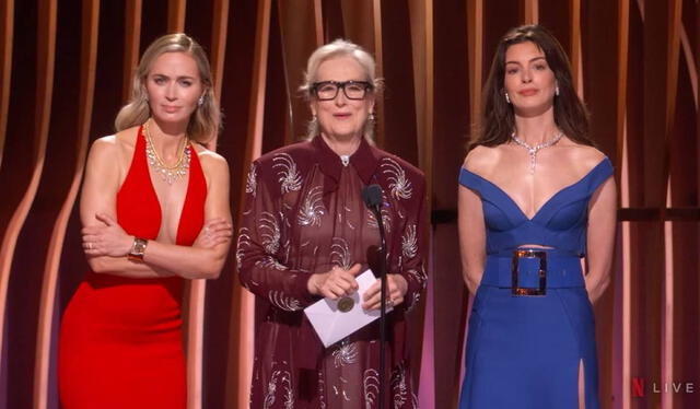  Las protagonistas de ‘El diablo viste a la moda’ tuvieron una pequeña reunión durante la ceremonia de los SAG Awards 2024. Foto: Netflix    