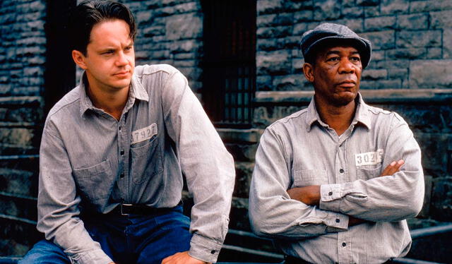 Tim Robbins y Morgan Freeman protagonizan ‘The Shawshank Redemption’ (1994). Foto: Columbia Pictures    