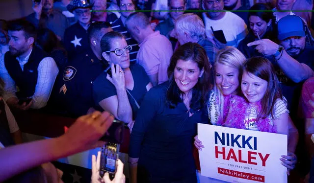 Nikki Haley agradeció el apoyo de sus electores tras abandonar las elecciones primarias. Foto: AFP   