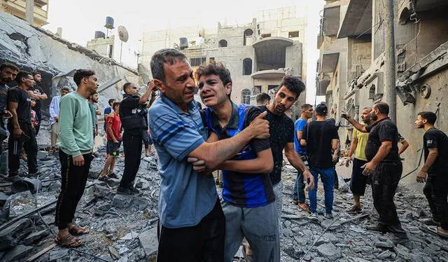 El fuego cruzado en Gaza no cesa, dejando inocentes muertes de civiles. Foto: AFP   