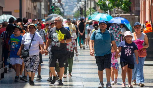 Senamhi espera que la temperatura disminuya con el cambio de estación. Foto: La República   