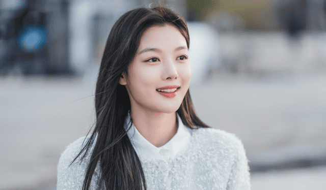  Kim Yoo Jung es Choi Min Ah en ‘Chicken Nugget’. Foto: Netflix    