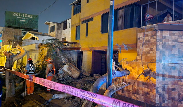  Accidente deja fachada de la casa destruida. Foto: Mirian Torres / La República    