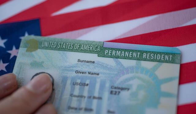  Para trabajar en Estados Unidos no solo necesitas la visa de empleo, sino también algunos requisitos para obtenerla. Foto: Clarin.com   