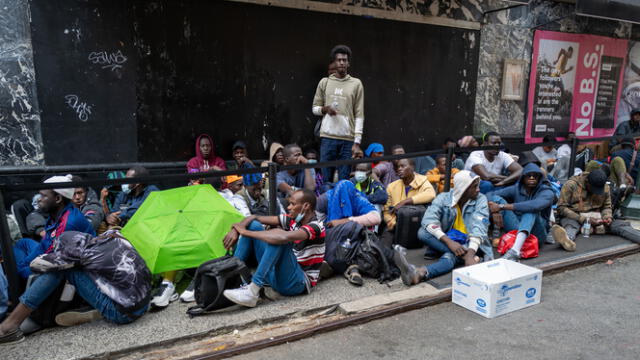  Migrantes indocumentados que no cuenten con menores en Chicago tendrán que salir de la ciudad. Foto: El Nacional   