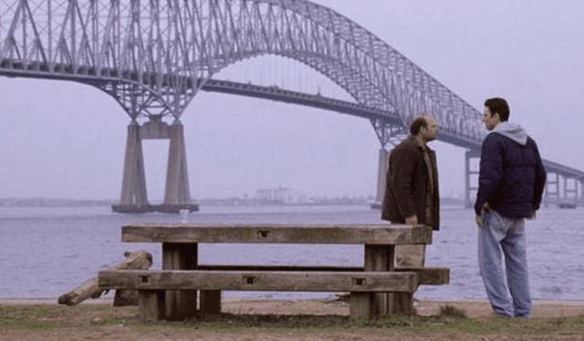 Escena en el Key Bridge, de la serie estadounidense 'The Wire'. Foto: Fotogramas   