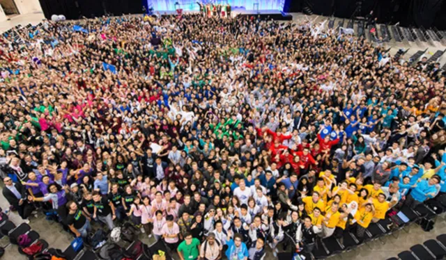  iGEM es la competencia de biotecnología más grande del mundo, según mencionó Rodrigo Ventura. Foto: iGEM UMA   