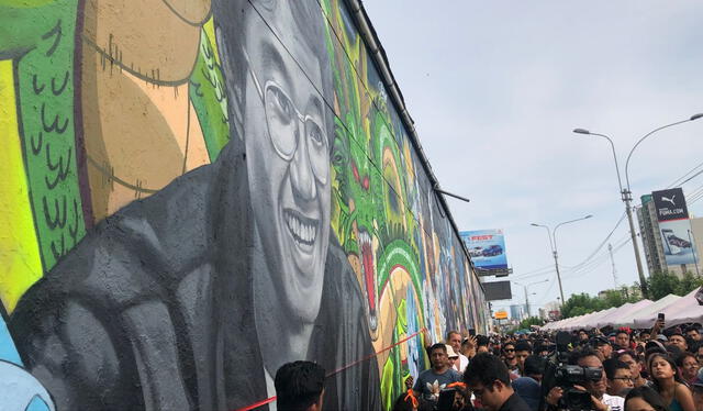 Mural homenaje a Akira Toriyama en el distrito de la Victoria. Foto: Pedro Urrutia   