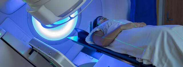  La radioterapia funciona lesionando el ADN en la célula tumoral e impidiendo que crezca y se multiplique. Foto: Mapfre   
