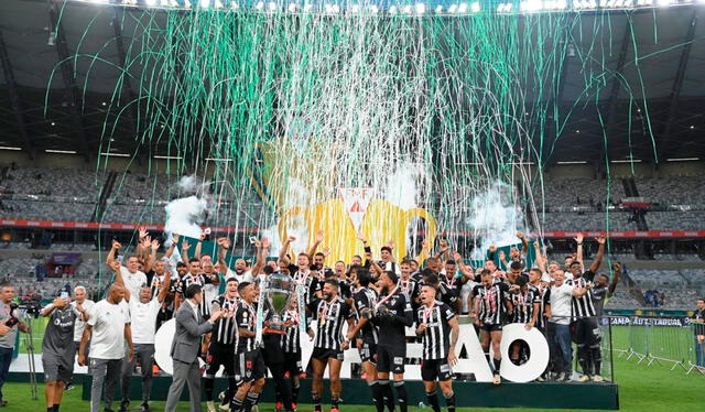 Atlético Mineiro viene de ganar el Campeonato Mineiro y es favorito para el Brasileirao. Foto: EFE   