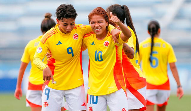 Colombia debutó con victoria por 2-1 sobre Chile. Foto: Conmebol   