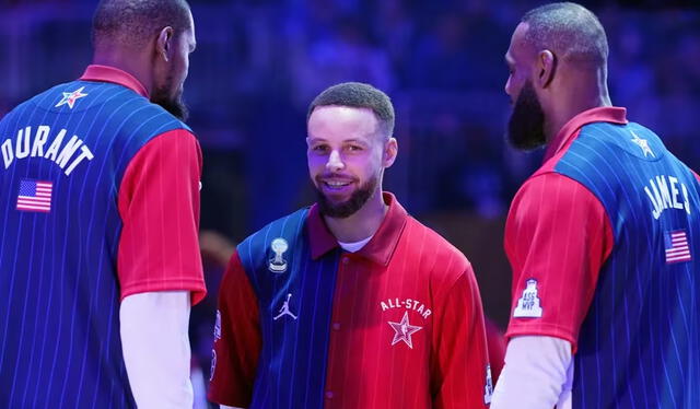  LeBron James, Kevin Durant y Stephen Curry son las tres figuras para este asombroso equipo. Foto: Kyle Terada   