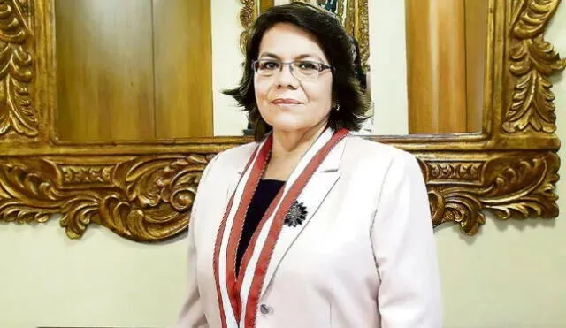 Patricia Benavides apartó a la fiscal Bertsabeth Revilla de la investigación a la jueza Enma Benavides.   