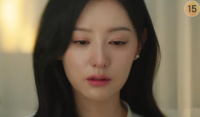 Hae In tiene una grave enfermedad en 'La reina de las lágrimas'. Foto: captura tvN   