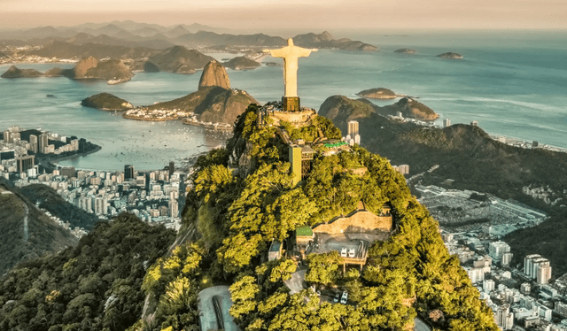 Río de Janeiro es uno de los destinos más icónicos de Brasil, donde la naturaleza se mezcla con la modernidad. Foto: Civitatis 