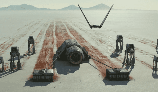 El Salar de Uyuni se convirtió en la representación del planeta minero de Crait en la película de Star Wars. Foto: Star Wars/Lucas Film   