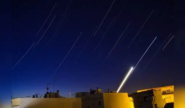  El cometa Halley es el causante de la lluvia de estrellas Eta Acuáridas. Foto: ESA   