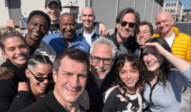  En febrero, el director publicó una imagen del elenco completo de ‘Superman: Legacy’. Foto: Instagram/James Gunn    