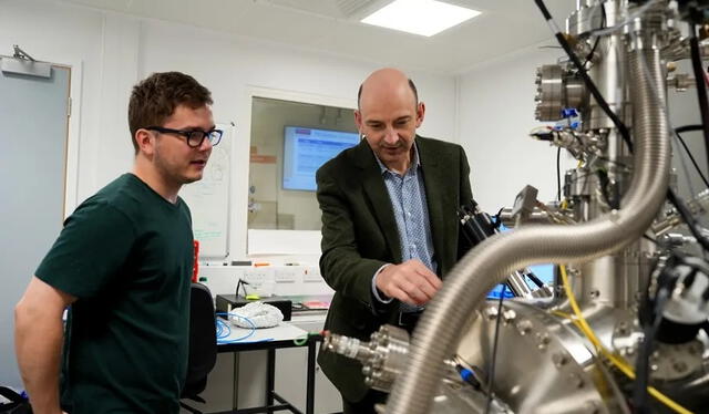 El material se ha vuelto “perfecto” para la fabricación de potentes computadoras cuánticas. Foto: EFE.    