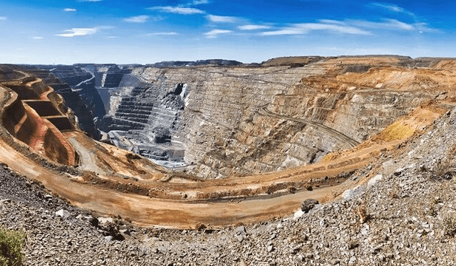  La mina Super Pit se encuentra en Kalgoorlie, ciudad en Australia Occidental. Foto: Depositphotos   