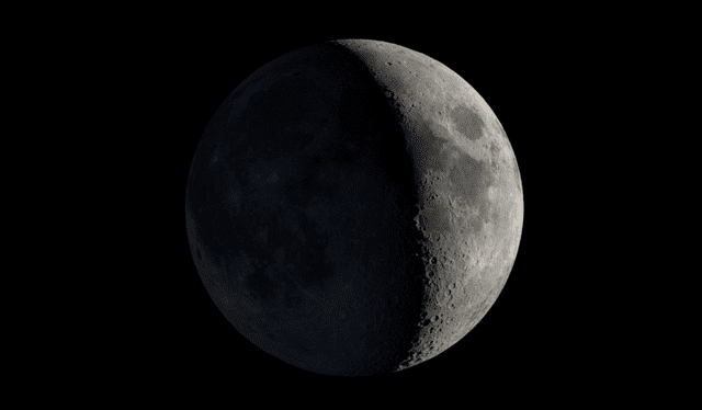  Esta fase ocurre cuando la mitad iluminada de la Luna mira en su mayor parte en dirección opuesta a la Tierra. Foto: NASA    
