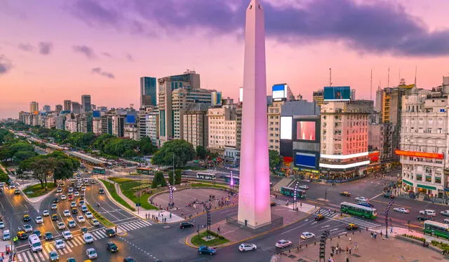 Buenos Aires es la mejor ciudad para estudiantes en toda Latinoamérica. Foto: Sky Airline.   