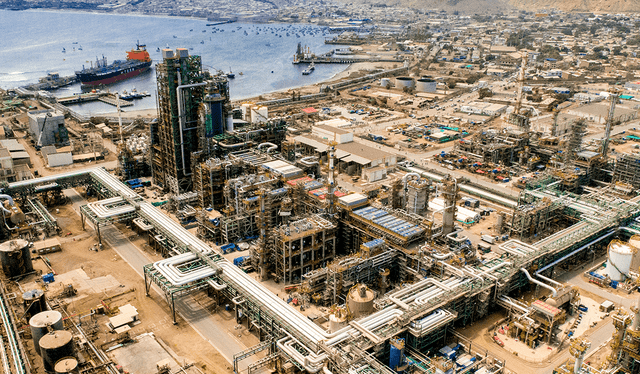 Refinería de Talara vista desde lo alto. Foto: Petroperú   