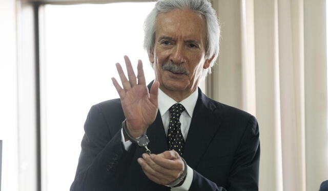 José Raúl Zamora se presentó al Tibunal de justicia de Guatemala. Foto: Los Ángeles Times   