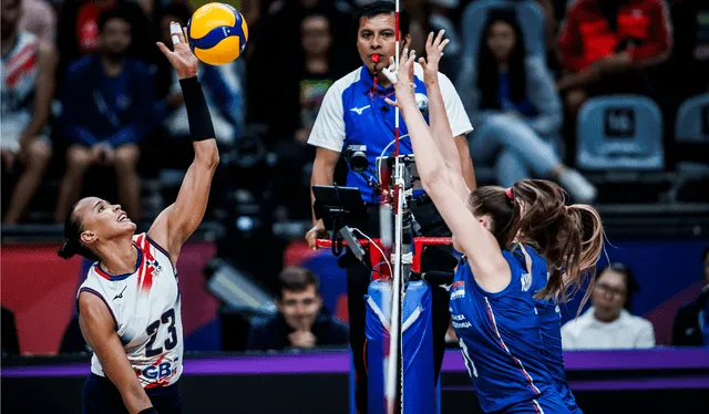  Gaila González anotó 17 puntos en la victoria de Dominicana sobre Serbia. Foto: Volleyball World   