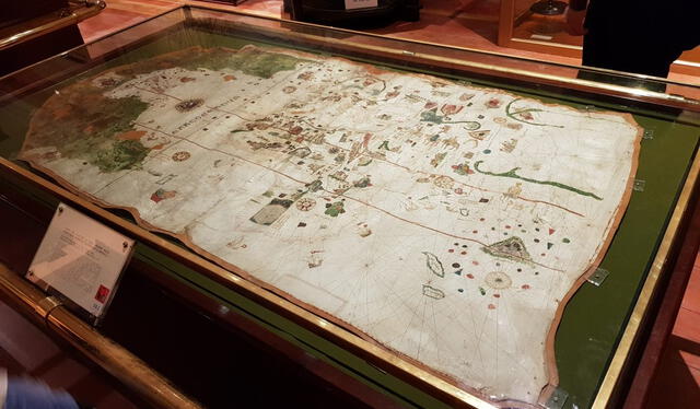 El mapa original en el Museo Naval de Madrid. Foto: Expansión   
